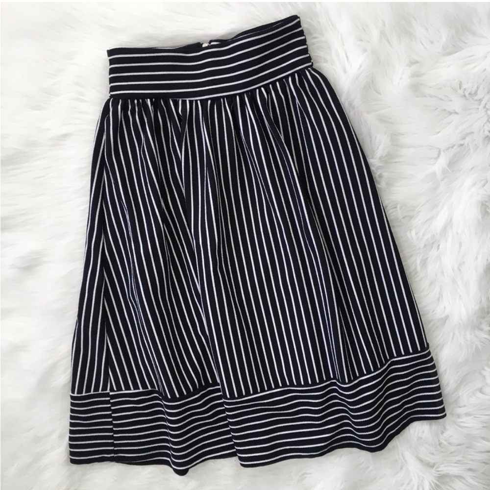 Francesca’s Dina Be Navy and White Striped High Waisted Skirt - Size S - NWT